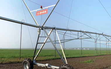 Desde el Gobierno impulsan la incorporación de la tecnología de riego